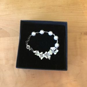 Delicate orchid & pearl sterling silver bracelet